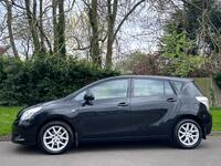 TOYOTA VERSO