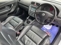 VOLKSWAGEN EOS